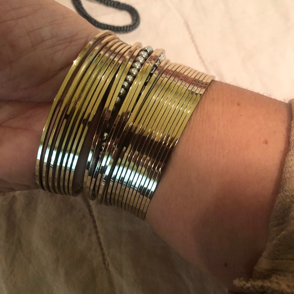 Gold bangles - Picture 3 of 3